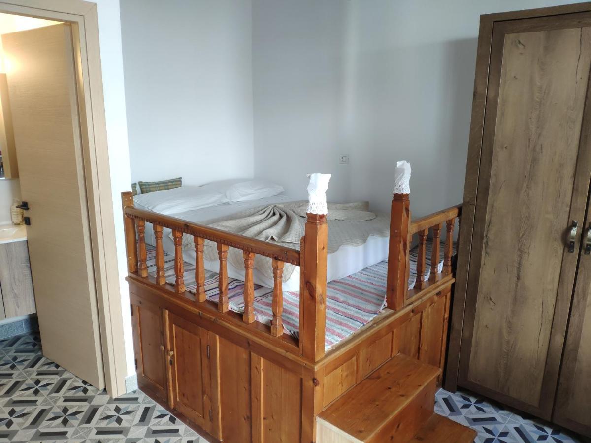 Zinovia Apartament
